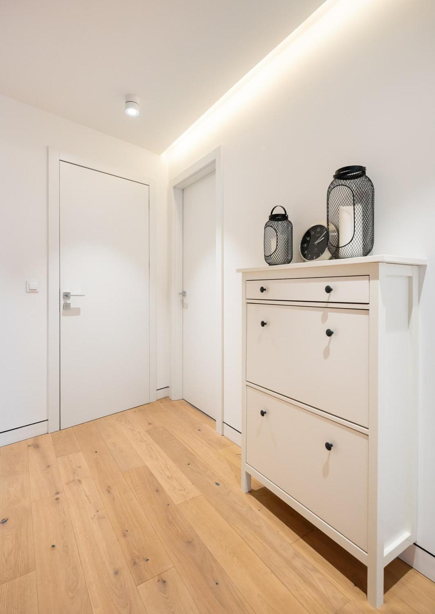 Solec Cristal Home Apartment 바르샤바 외부 사진